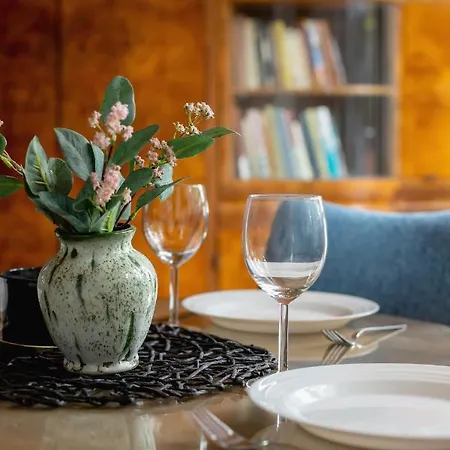 Pet-Friendly Apartment Krasickiego Podgorze Cracow By Noclegi Renters Kraków Zewnętrze zdjęcie